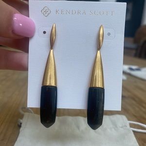 Kendra Scott vintage gold/black drop earrings